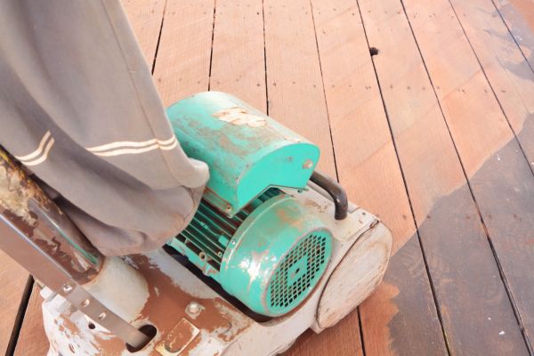 Cost of Cedar Deck Sanding in Upper Marlboro